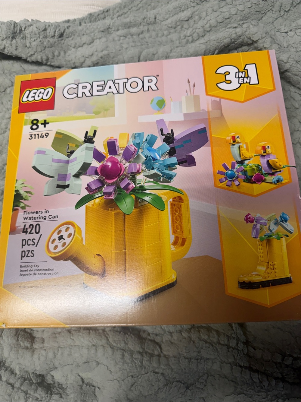 LEGO Creator Yellow Watering Can with Purple, Pink, Blue and Green Flowers